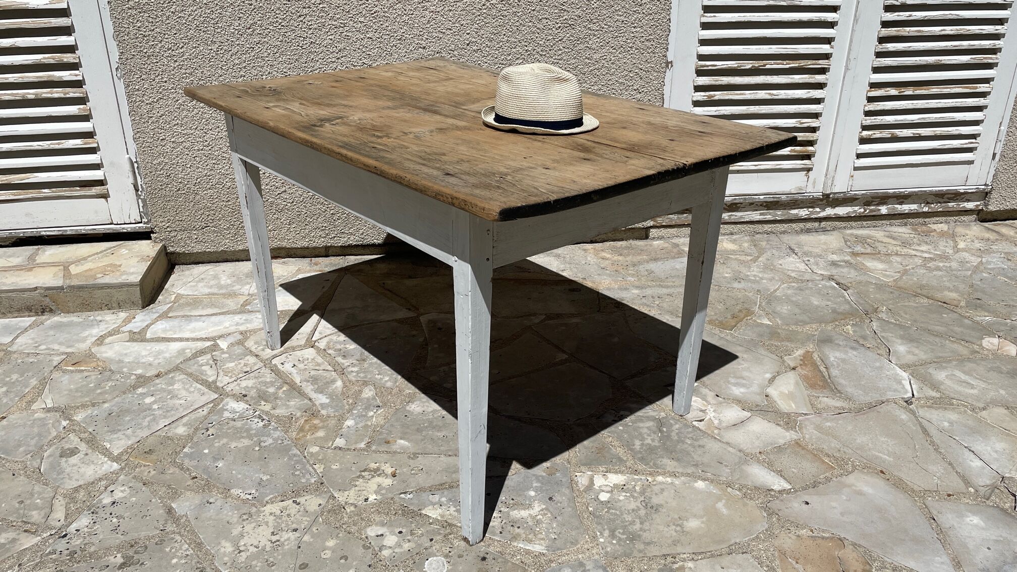 Vintage farm table orme top