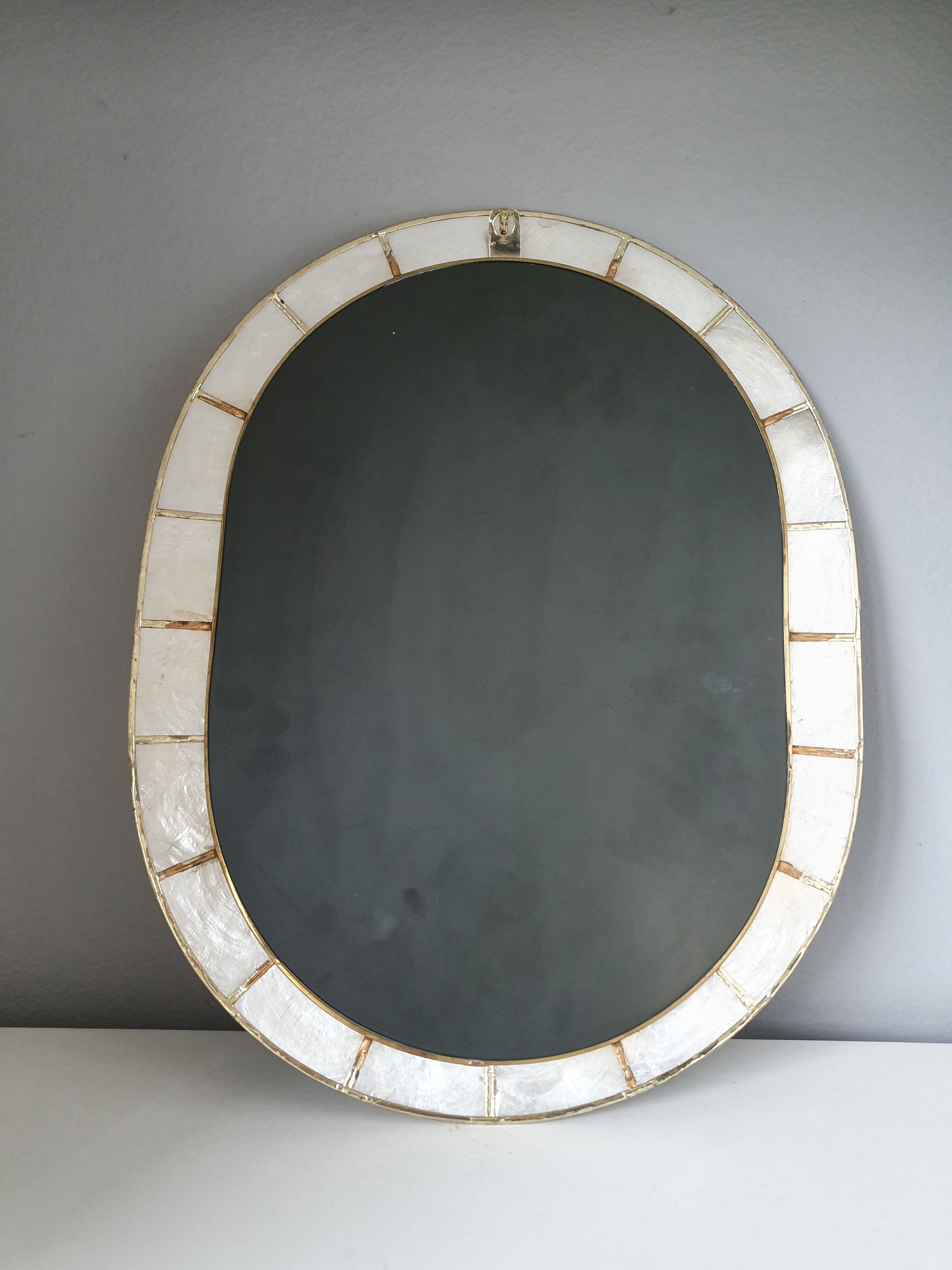 Mother-of-pearl mirror