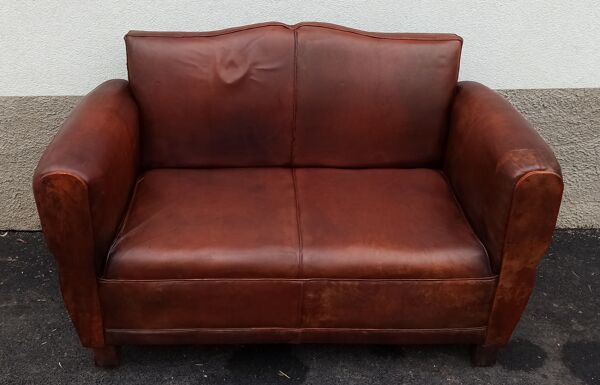 Banquette en cuir style moustache