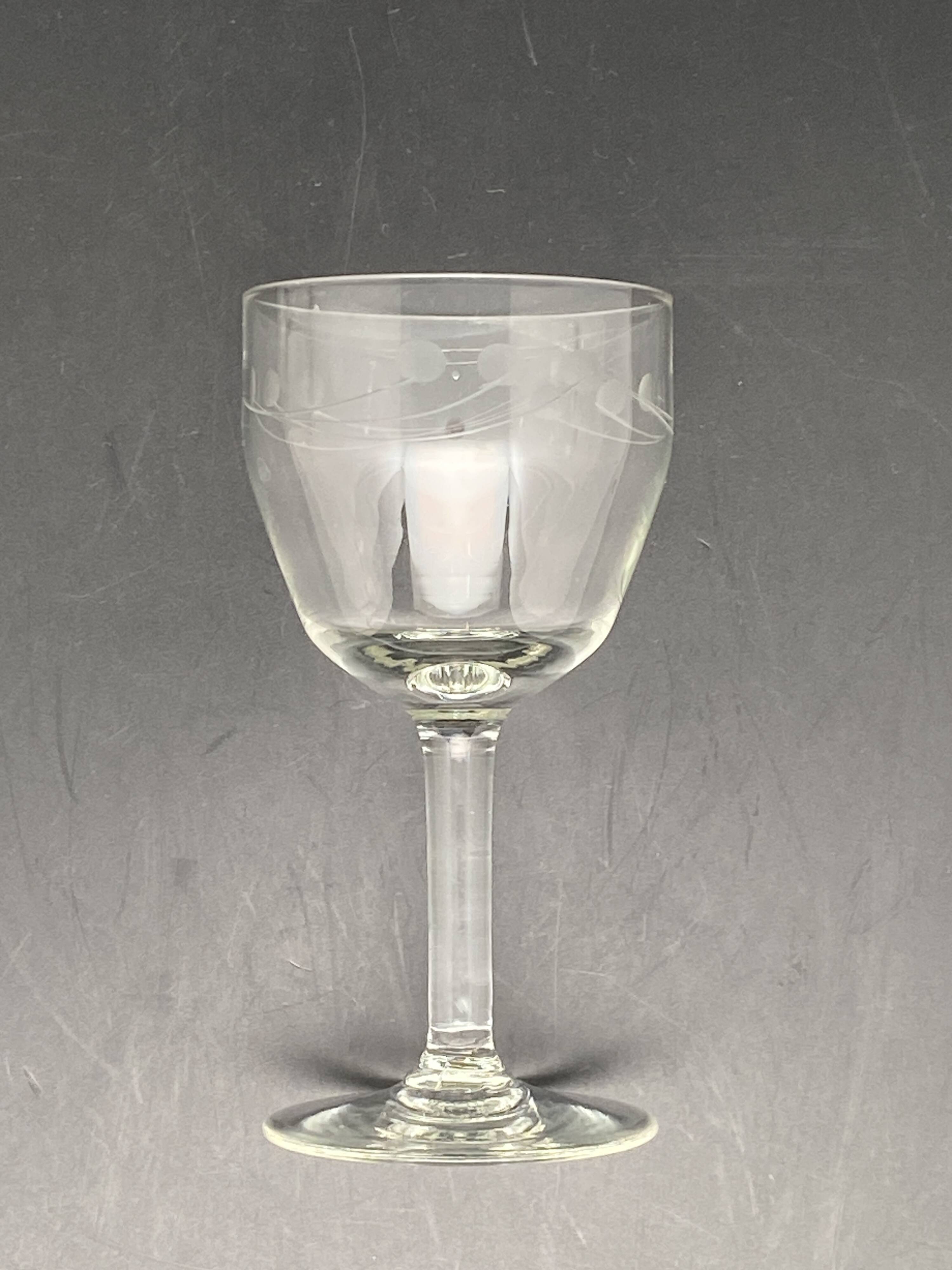 Wine glasses chiseled patterns
