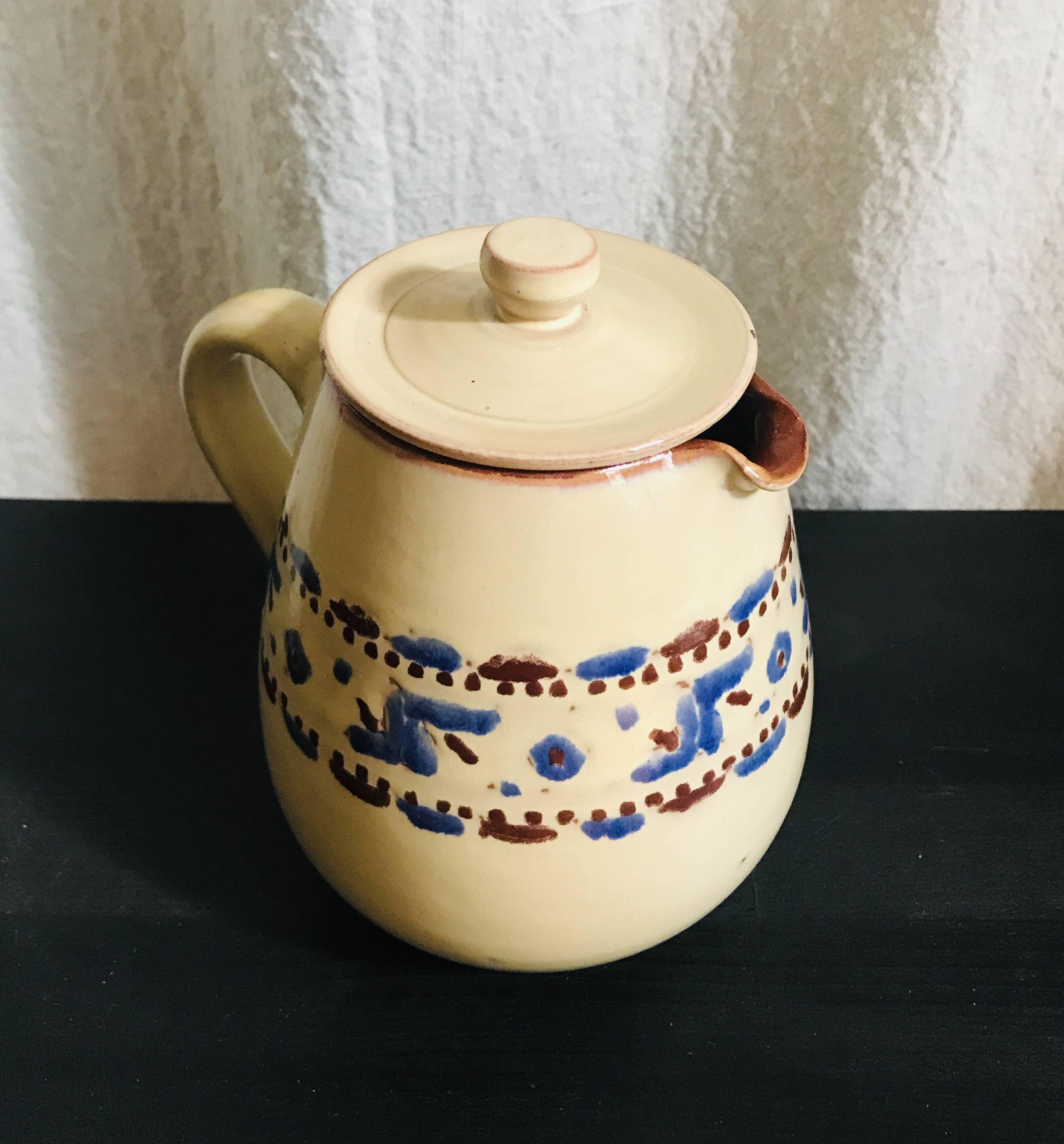 Vintage terracotta coffee service