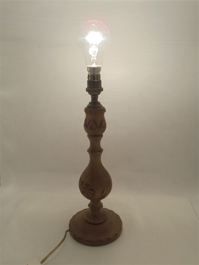 Wooden lamp foot