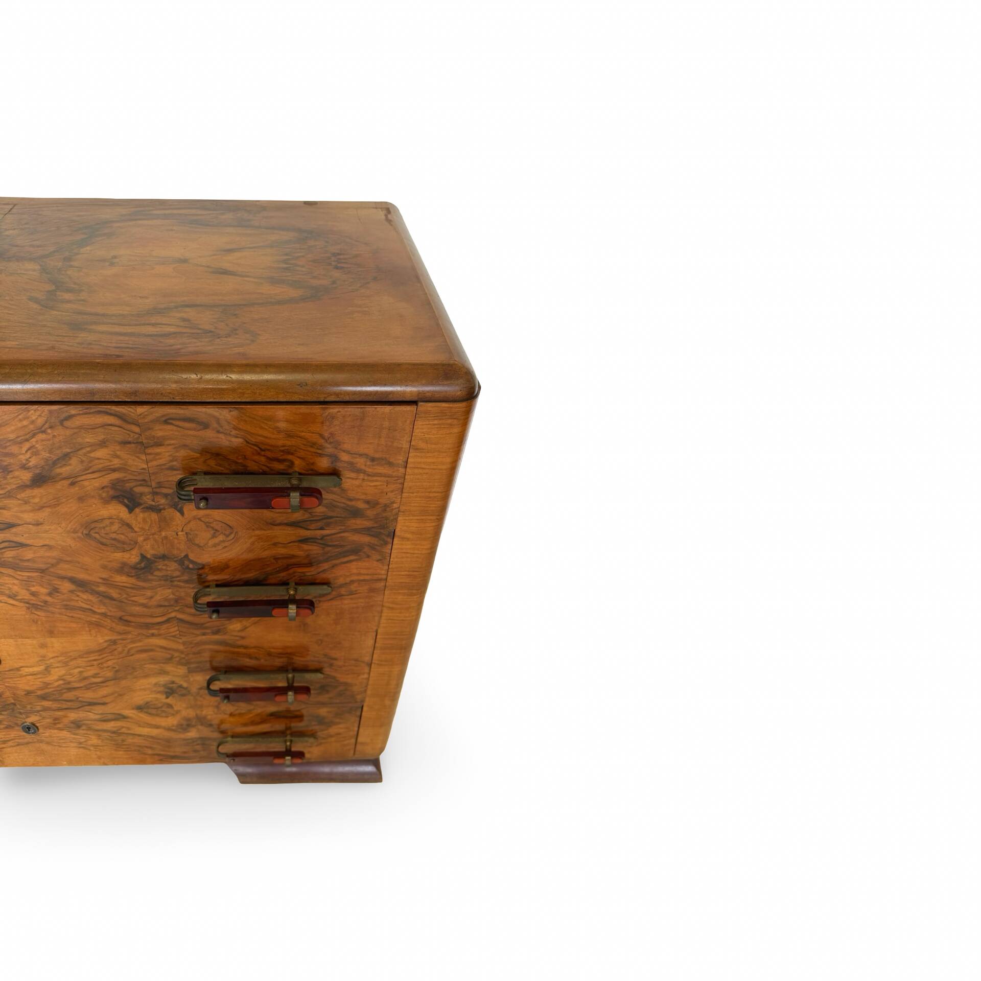 Walnut burl commode, Italian Art Deco, 1940s.