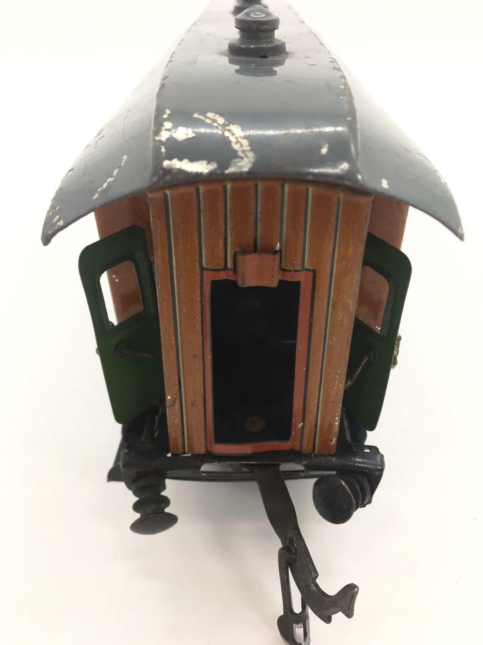 Pitch train Tin 1930s