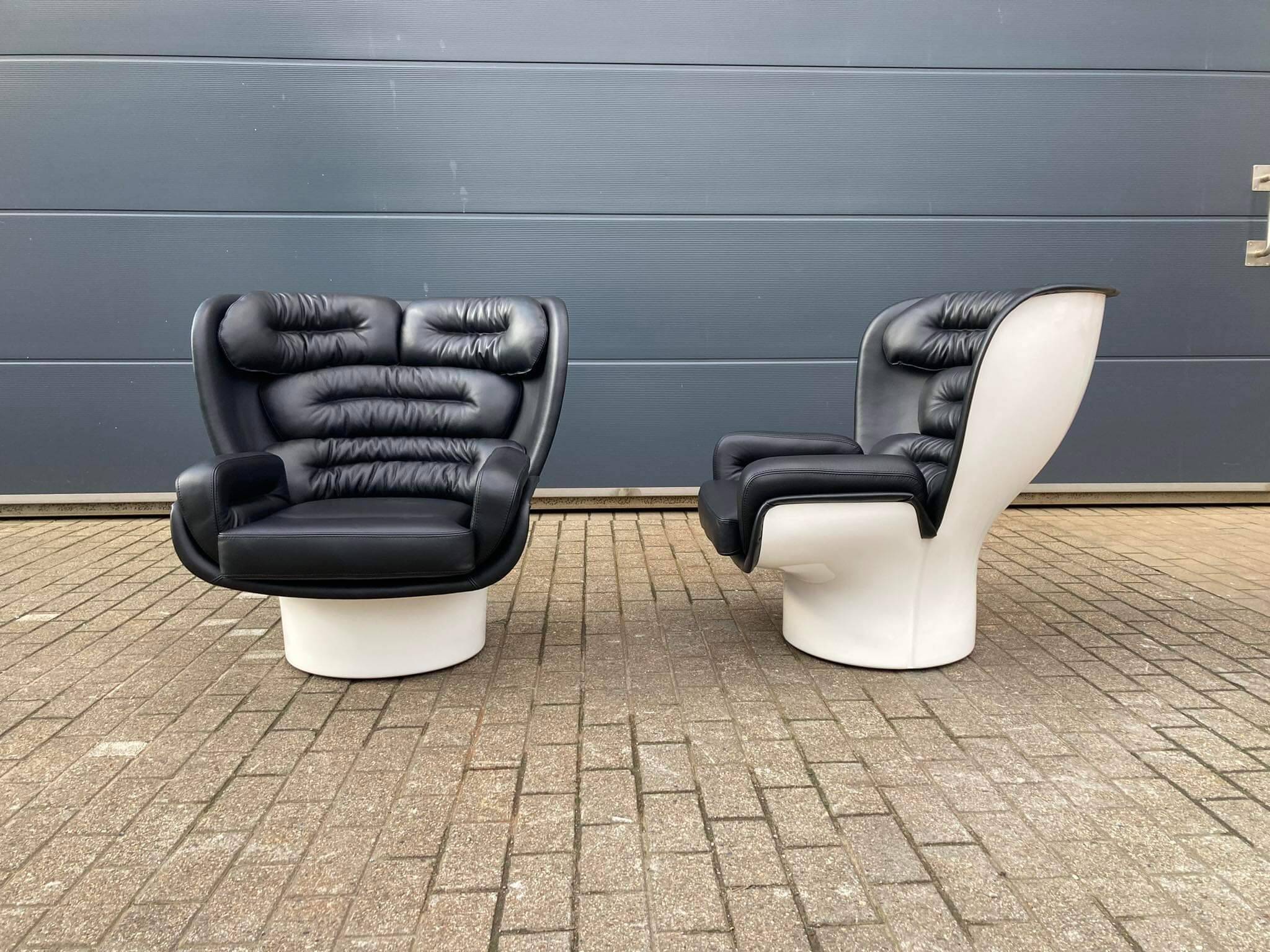 2x Joe Colombo Elda LONGHI Chair Black leather, White fiberglass