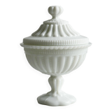 Footed cup, candy box with white opaline lid