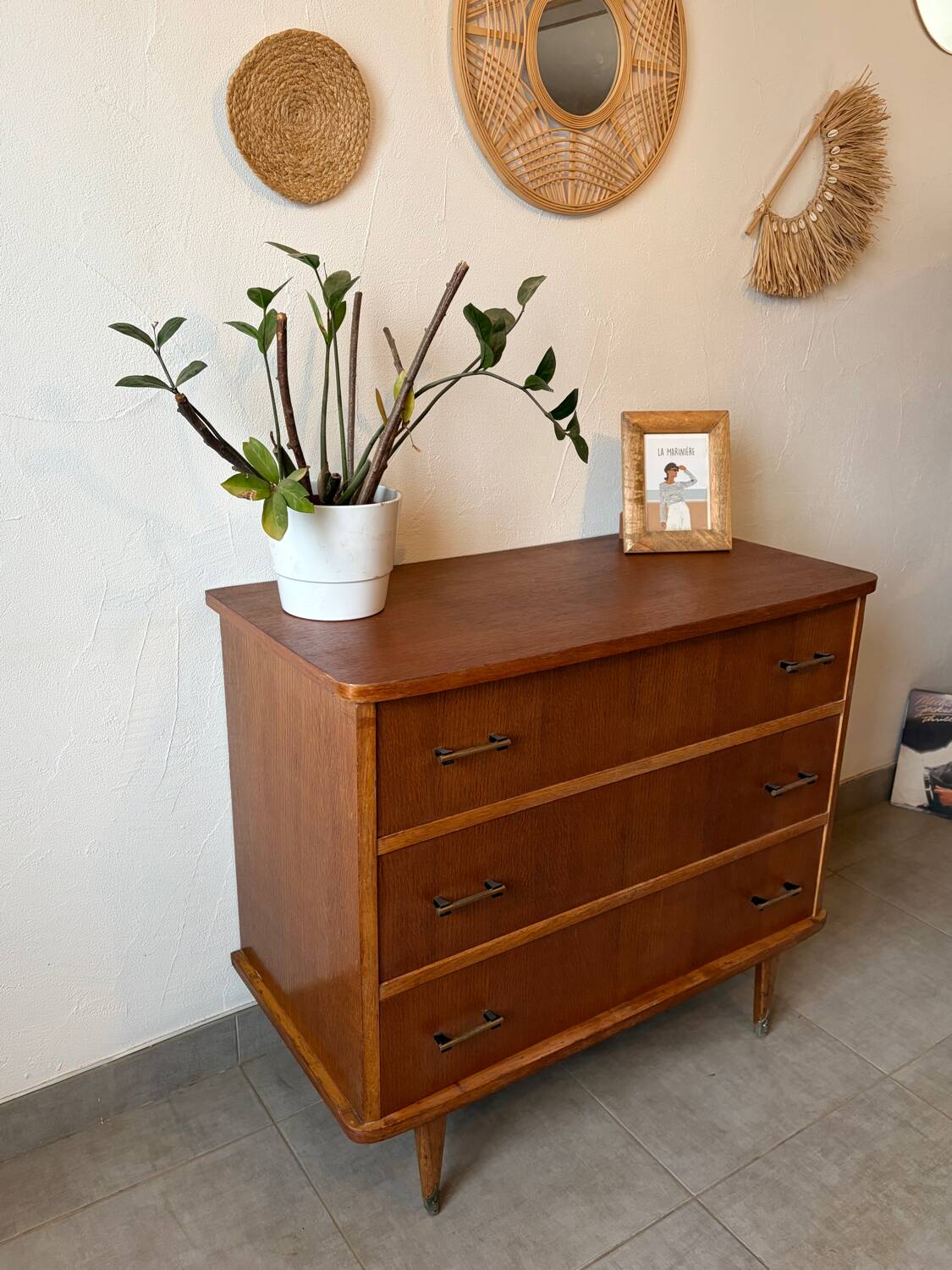 Vintage chest of drawers from the 1950s.
