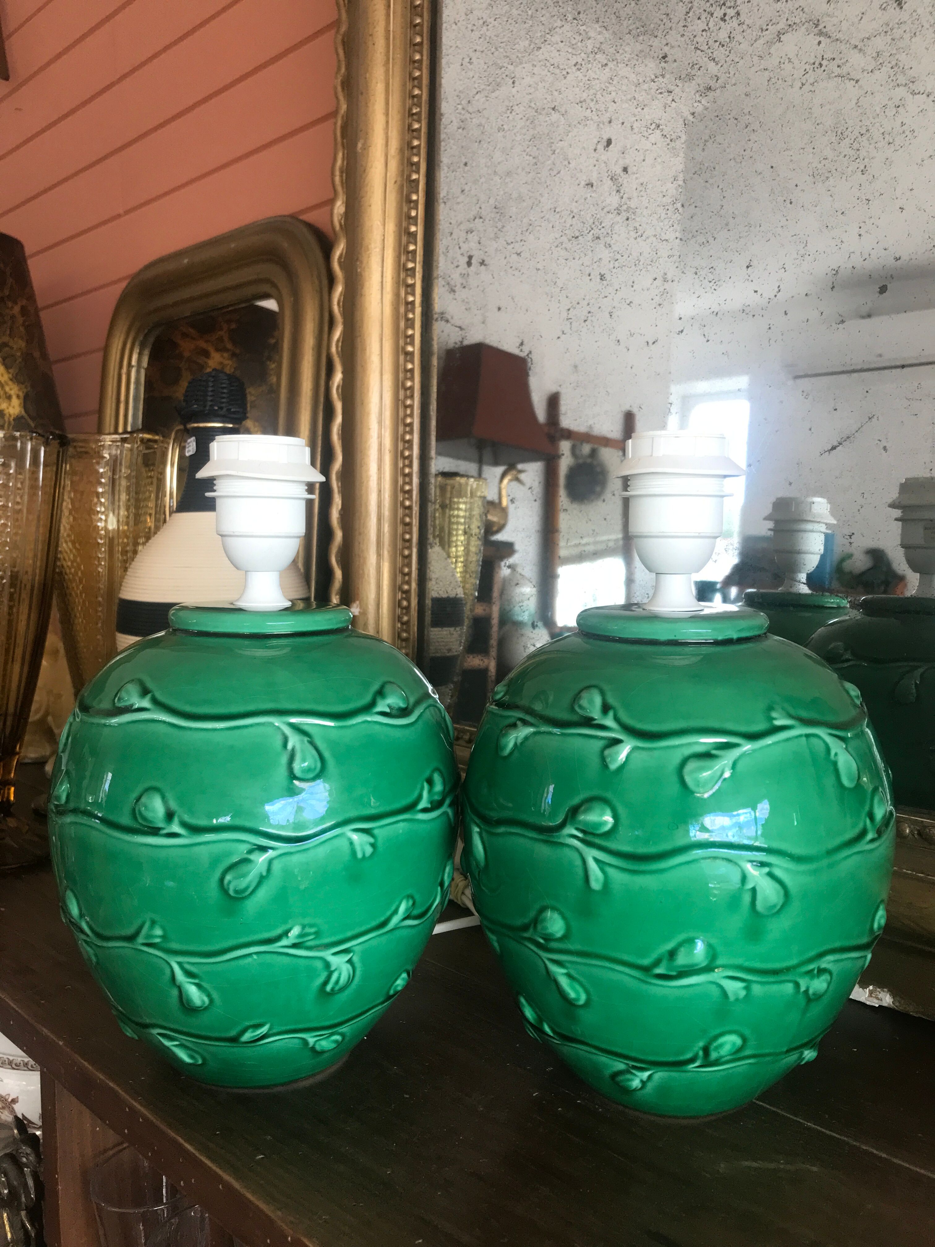 Ceramic lamps