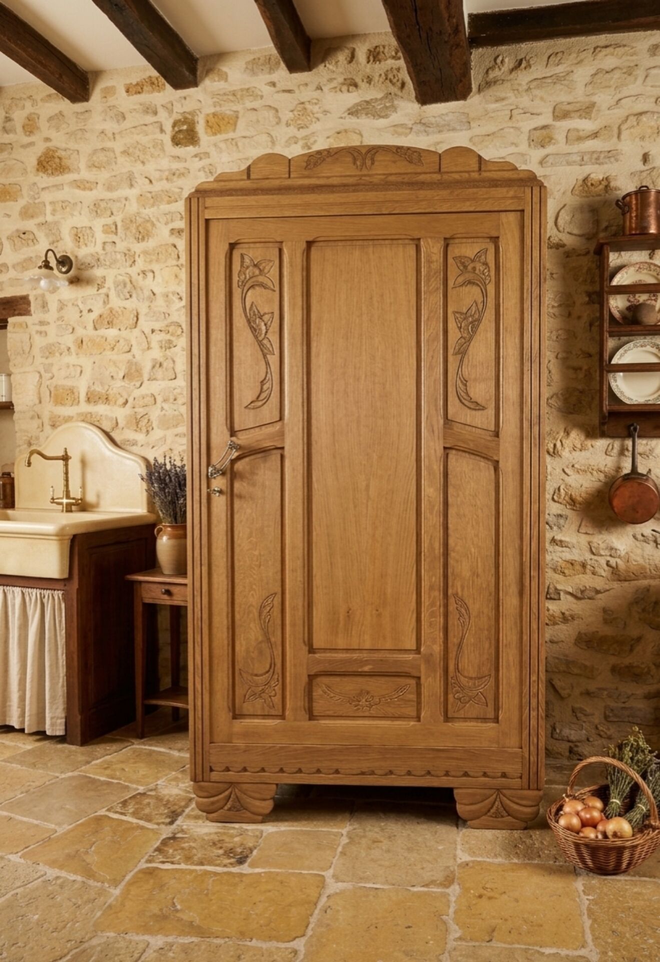 Art Deco oak bonnetière