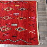 Berber Moroccan rug decorated 250cm x 150cm