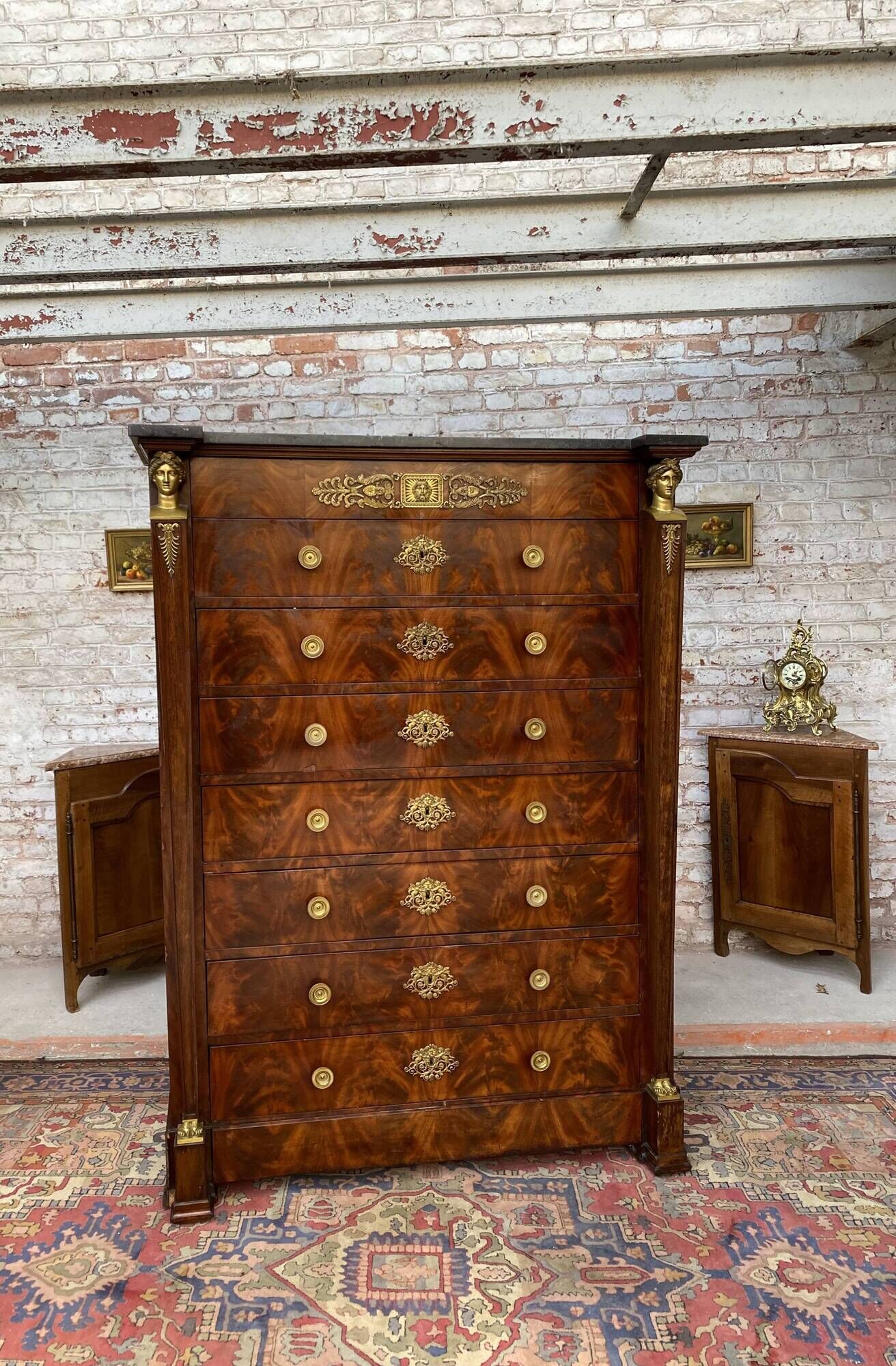 Dresser in mahogany flamed period Empire XIXth century