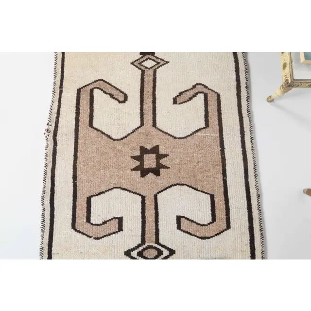 Vintage Turkish Oushak Handmade Wool Cotton White Runner Rug 99x390