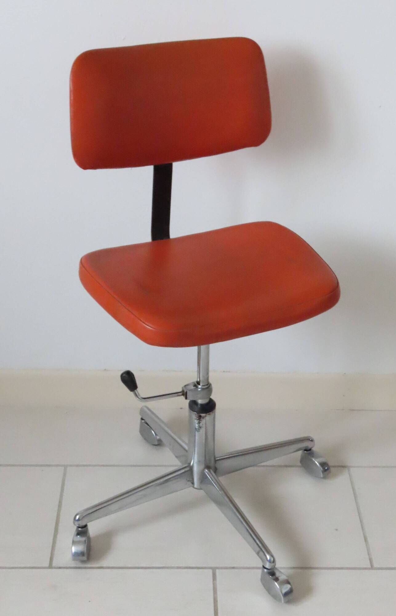 Eurosit vintage industrial workshop chair in chromed metal and orange imitation leather