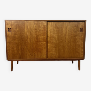 Mid-length Scandinavian vintage teak sideboard, 1960s