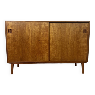 Mid-length Scandinavian vintage teak sideboard, 1960s