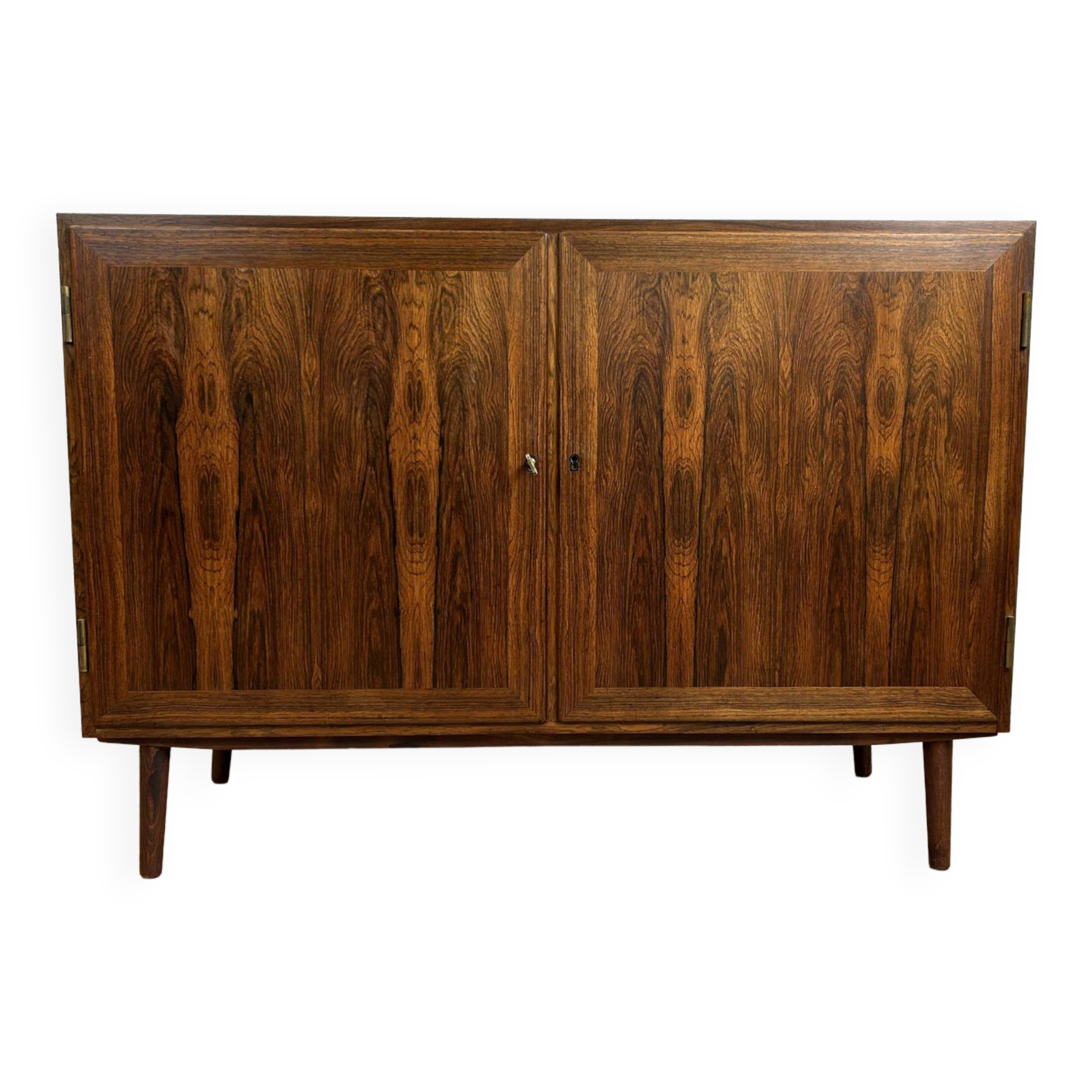 Vintage Scandinavian rosewood sideboard by Hundevad, 1960s