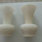 1 pair of vases