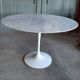 Table style Knoll.
