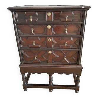 Wooden cabinet