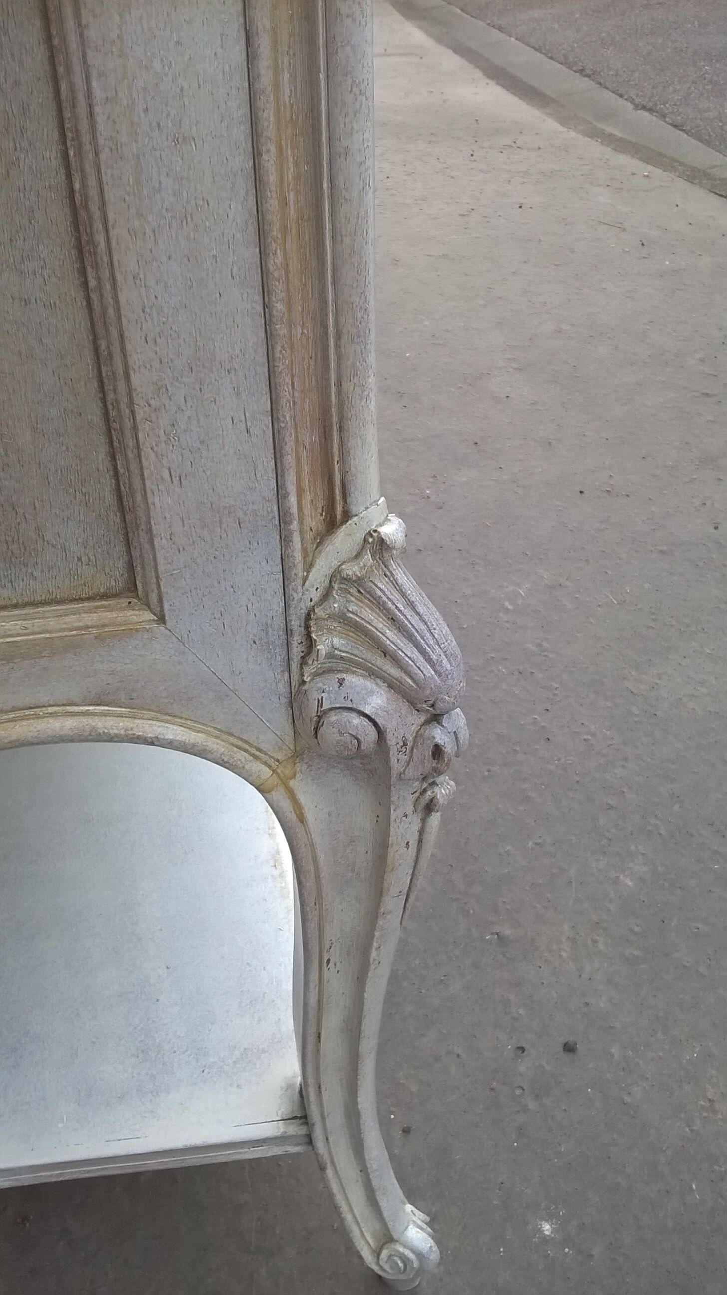 Patinated dresser 1900