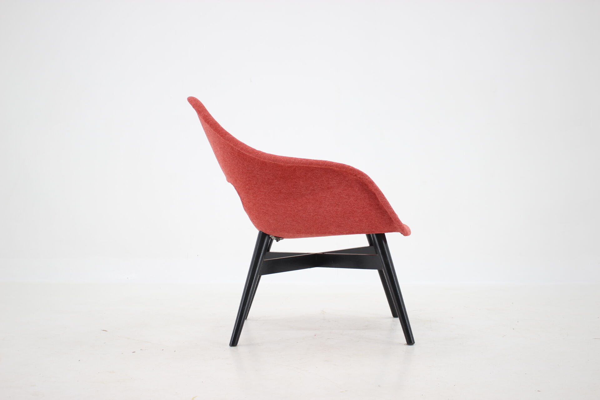 1960s Miroslav Navratil Fiberglass Shell Lounge Chair, Czechoslovakia