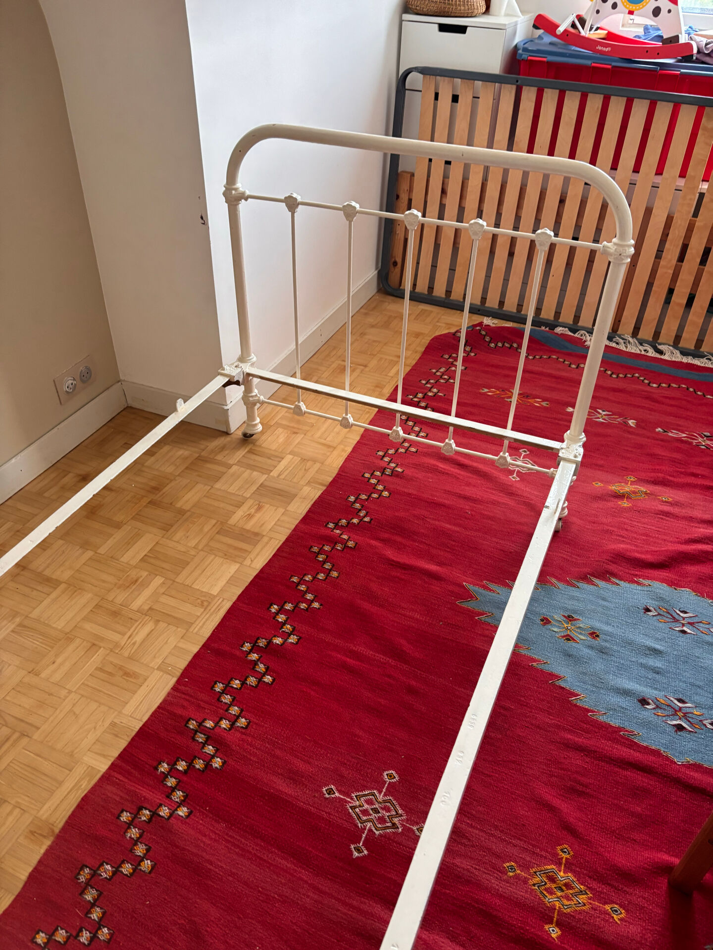 Wrought iron bed