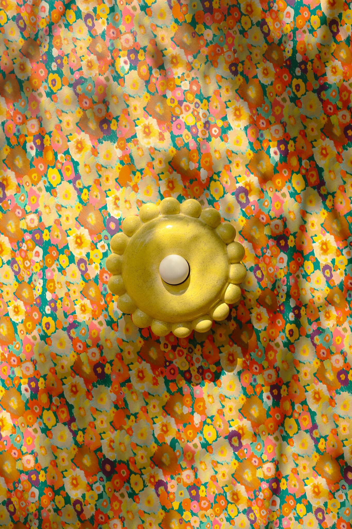 Luna Small Vanilla Yellow Wall Lamp