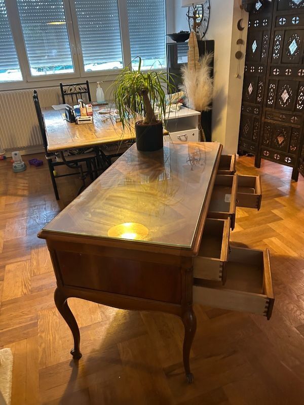 Louis XV desk