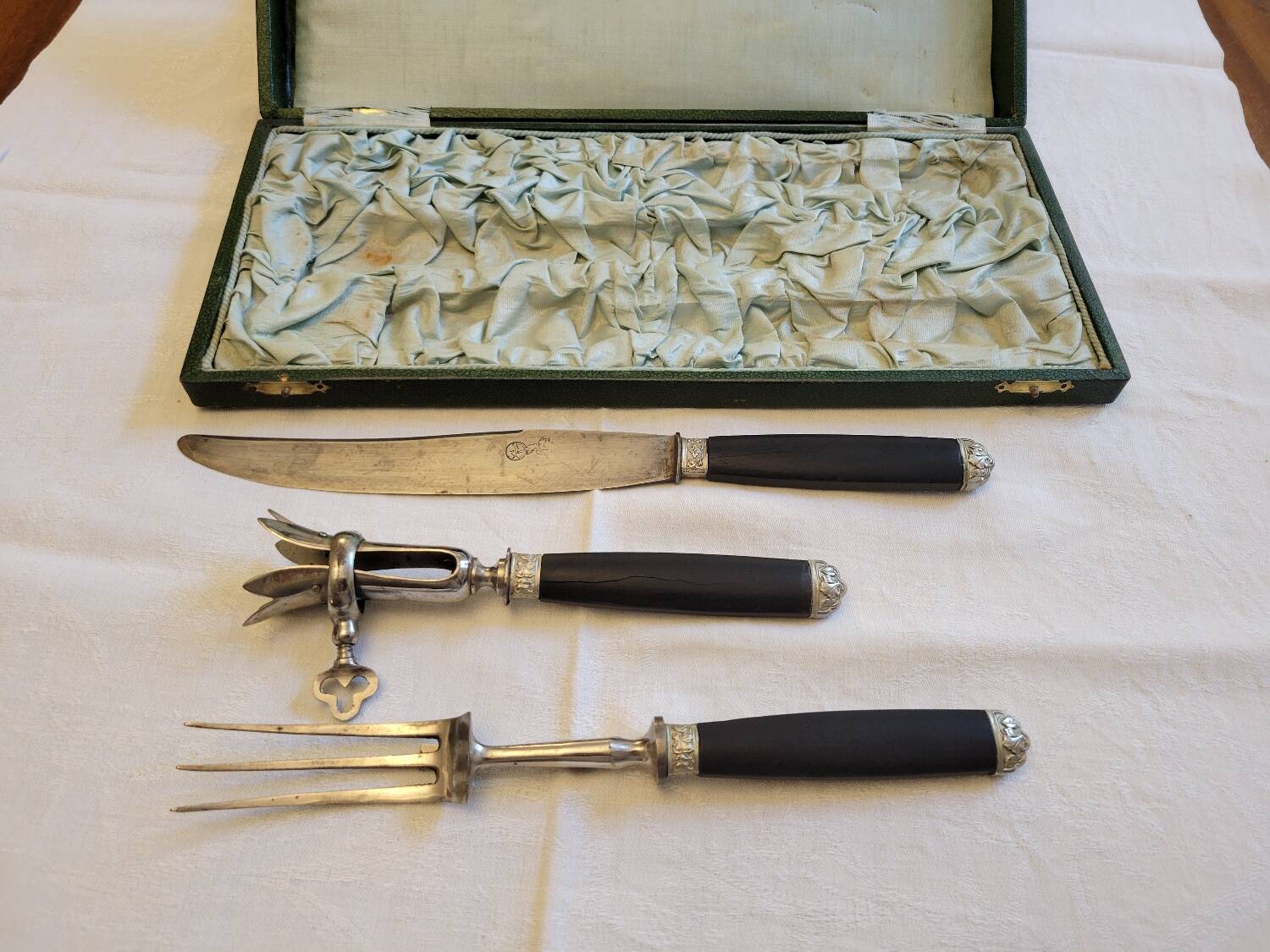Ebony leg of lamb cutlery service, late 19th century