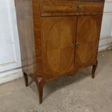 Commodity in rosewood veneer