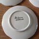 10 tasses et soucoupes "Le grenier de Louise "