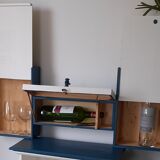 Wall-mounted wooden shelf