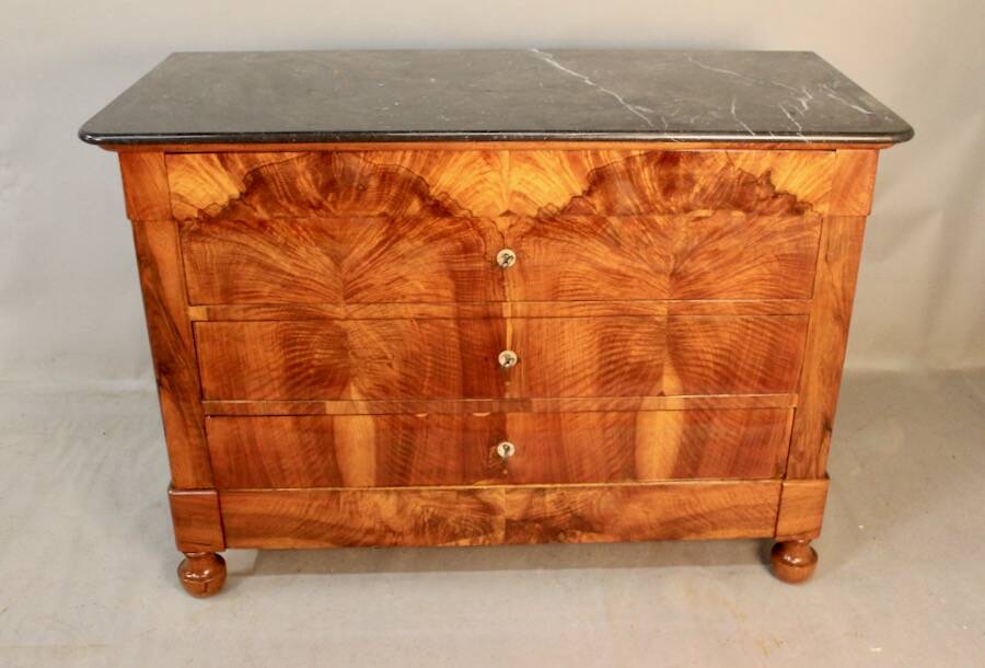 Restoration period commode with walnut burl, marble top.