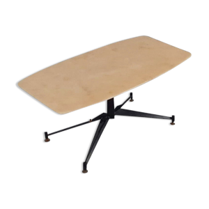 Table basse moderniste