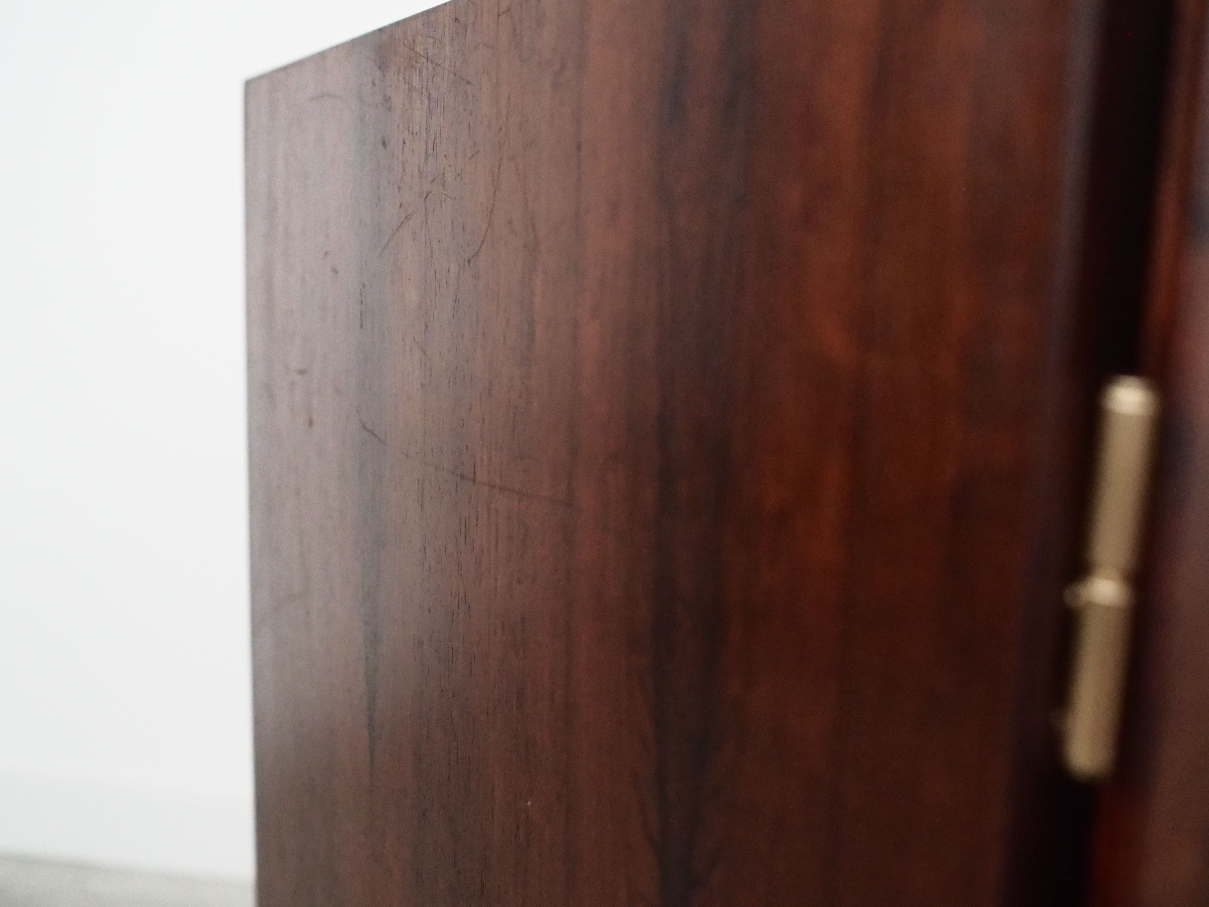 Buffet en palissandre, design danois, années 1970, fabricant Omann Jun