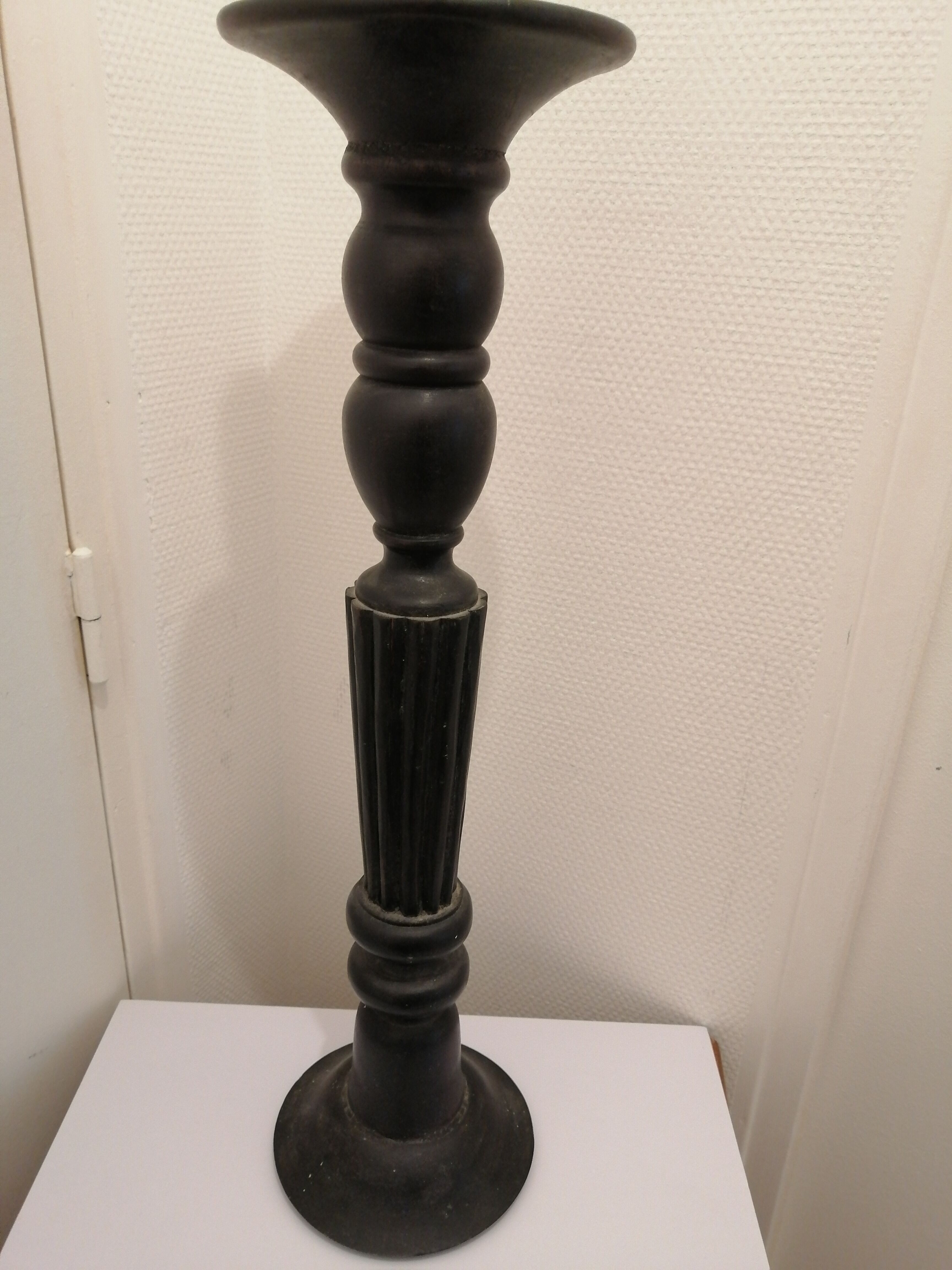 Chandelier en bois