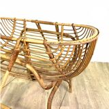 Rattan couffin in very good condition sold with mattress