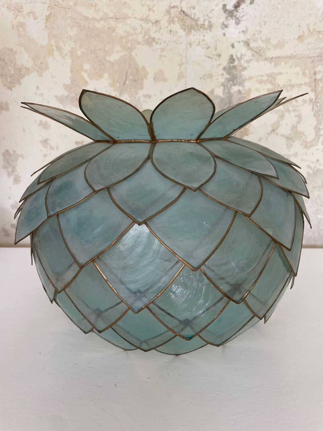 Abat-jour en nacre vintage