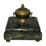 Ink Napoleon III bronze on marble