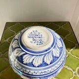 Vase pique flowers monochrome blue decoration