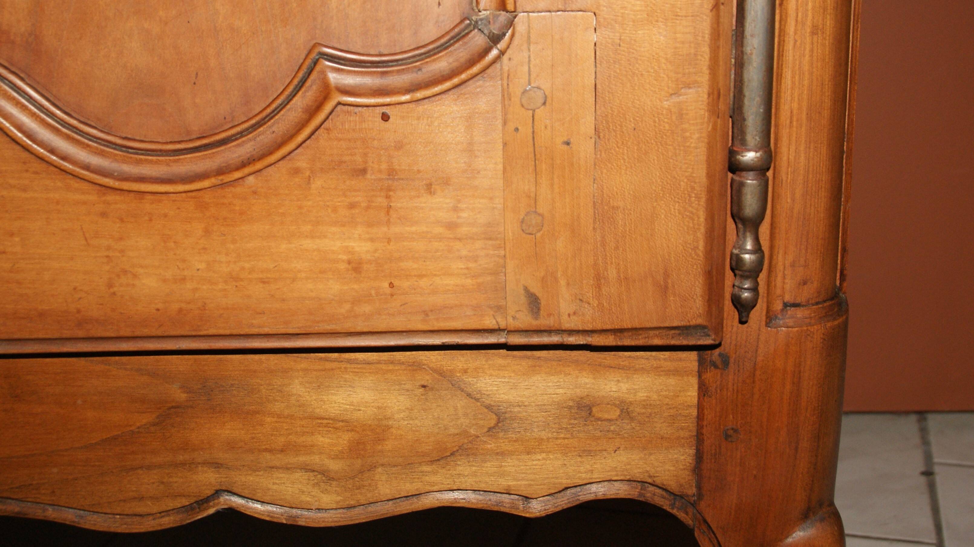 Louis XV oak and cherry wood sideboard