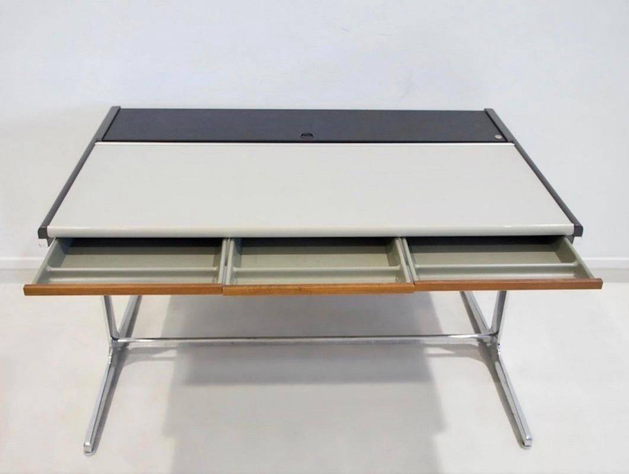 Bureau Action de George Nelson & Robert Propst pour Herman Miller