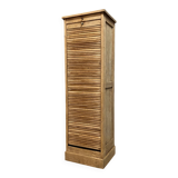 Curtain filing cabinet, one column