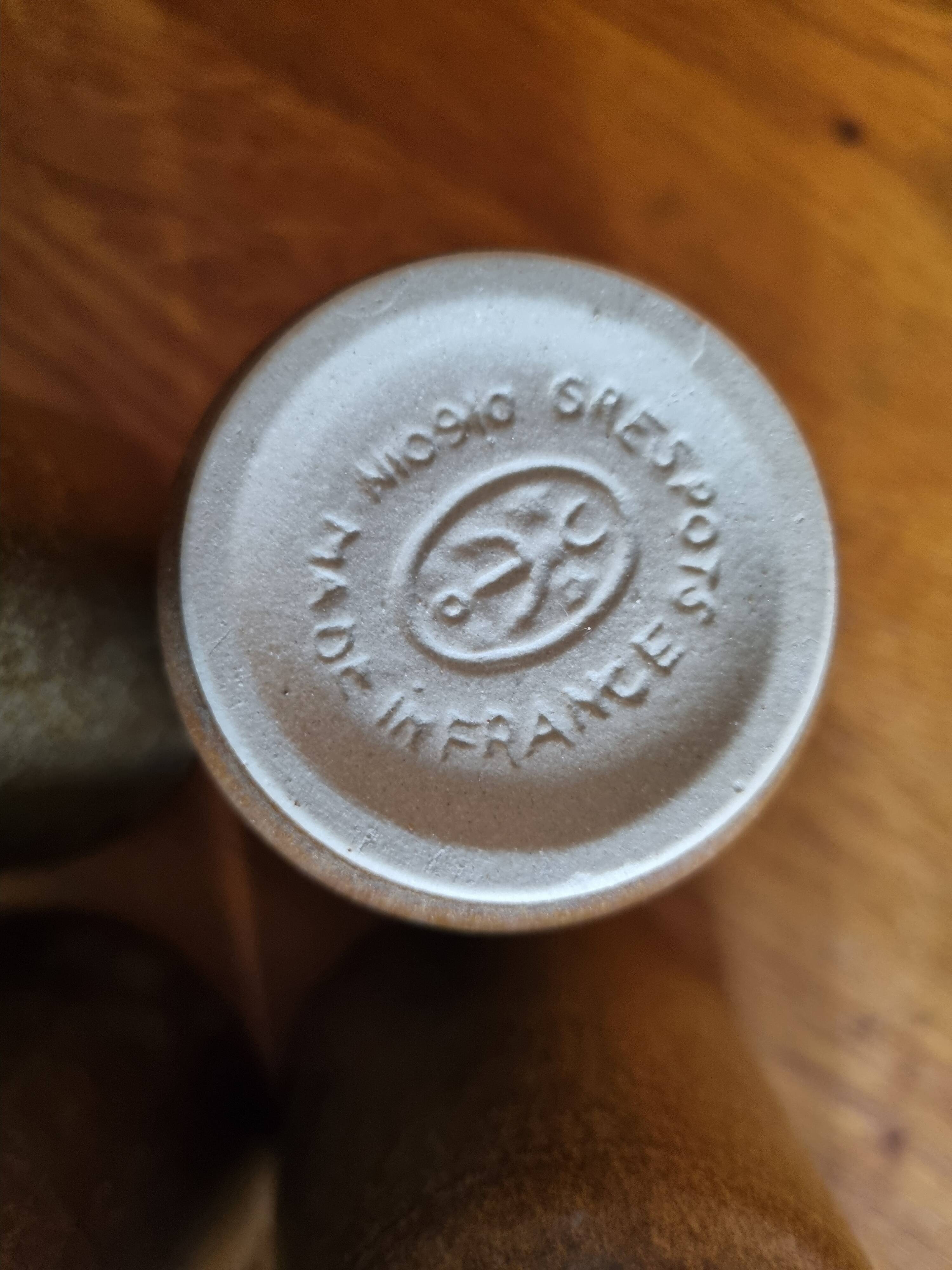 Ensemble de 6 gobelets en grès Digoin
