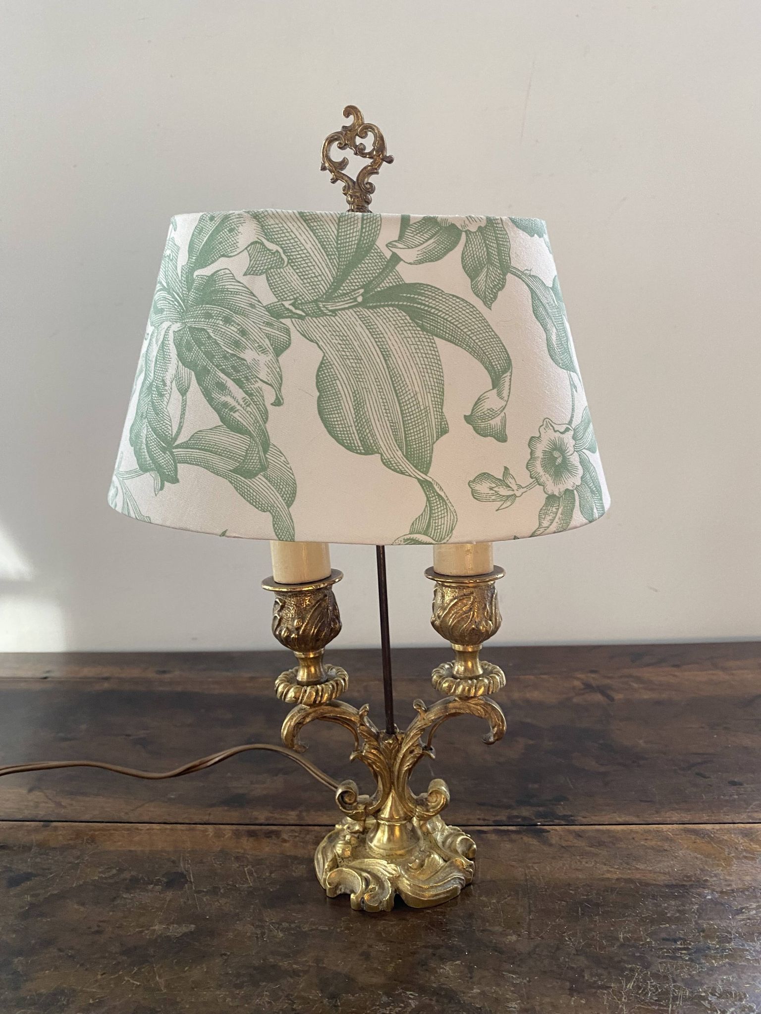 Lampe bouillotte