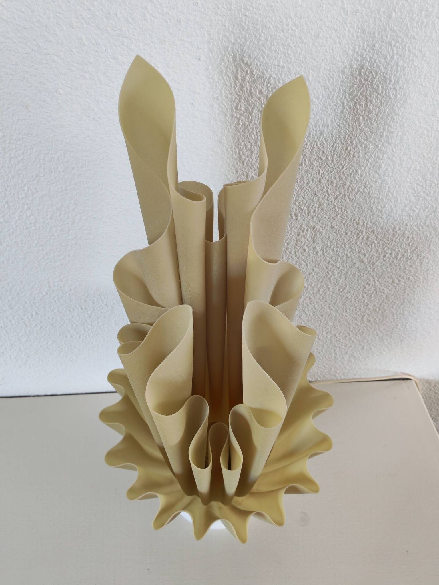 Lampe Corolle par Georgia Jacob