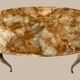 Table basse ovale en onyx et laiton 1950