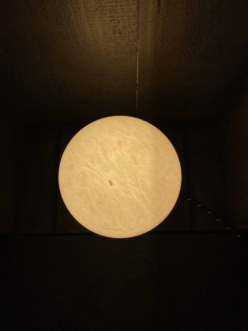 Onyx globe lamp