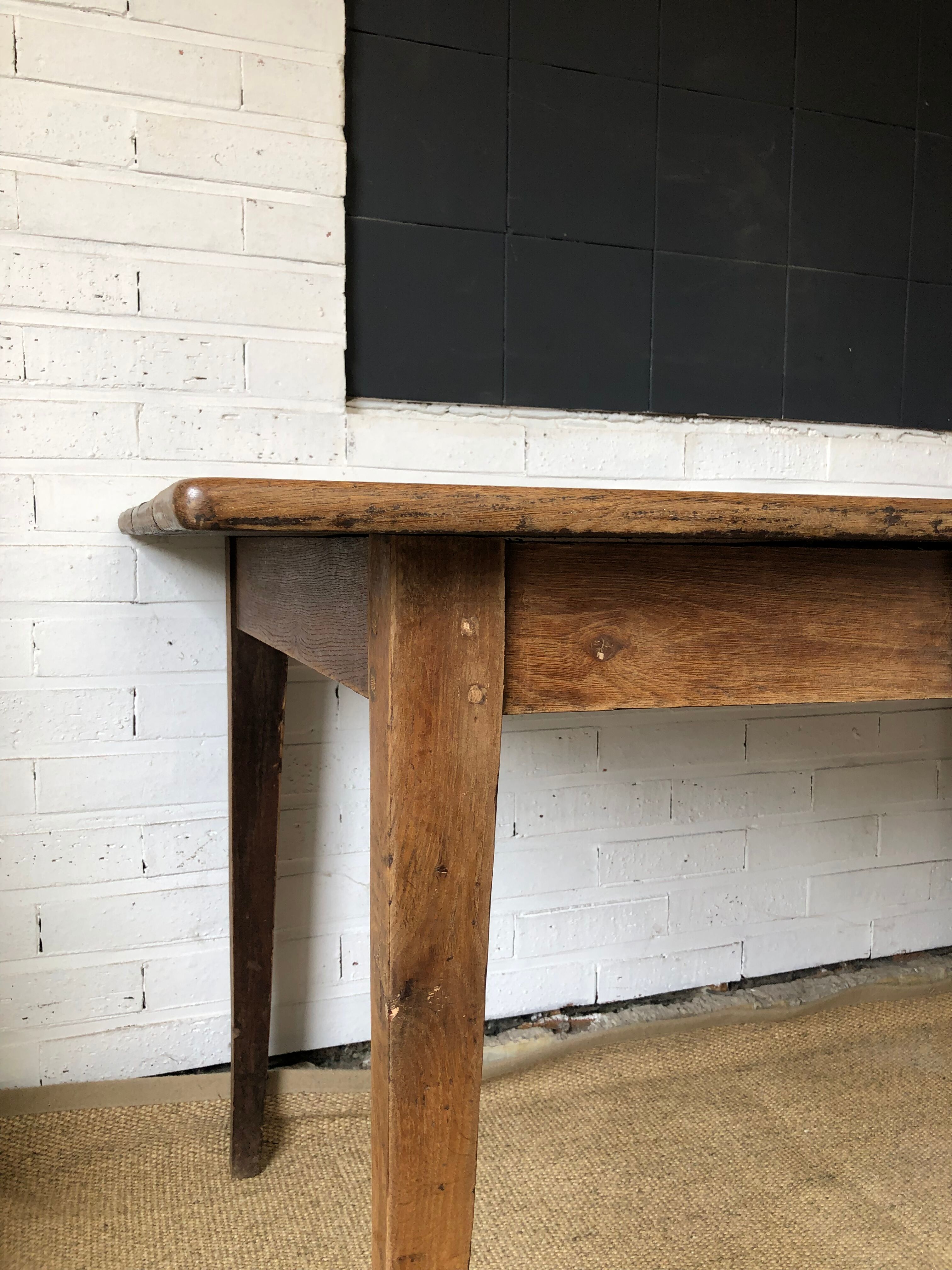 Dining table / desk