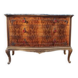 Louis XV style chest of drawers in burr walnut